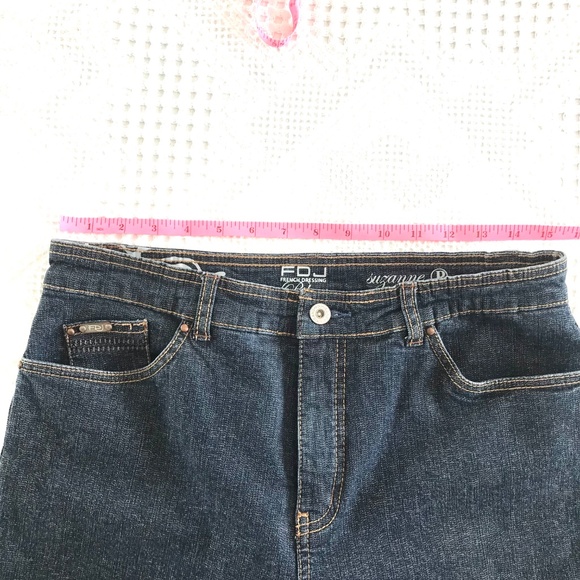 French Dressing Blues Suzanne Strait Leg women's size 10 Petite medium wash jean - Picture 7 of 10